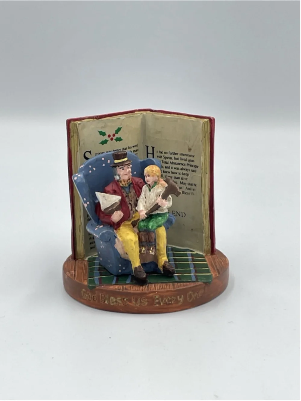 Russ Berrie A Christmas Carol Figurine 13980 Scrooge Diorama Tiny Tim The End - Picture 2 of 11